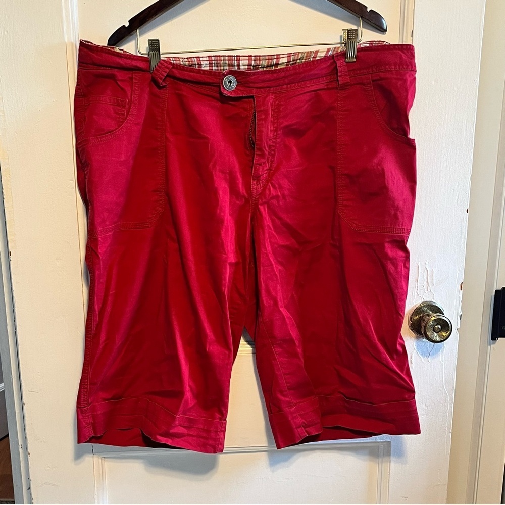 Venezia women’s capris 90s size 20